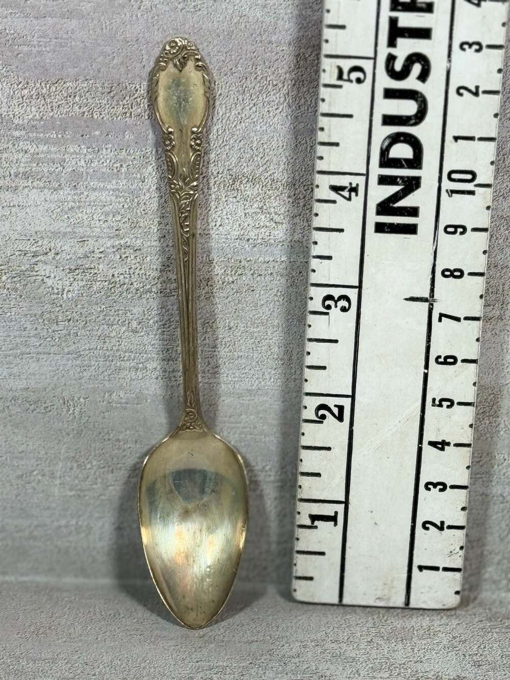 1881 Rogers Oneida Ltd Silverplate Teaspoon